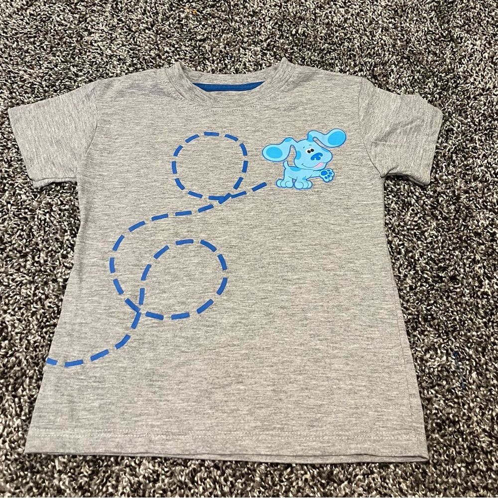 Gray Kids Shirt with Blue Graphic
